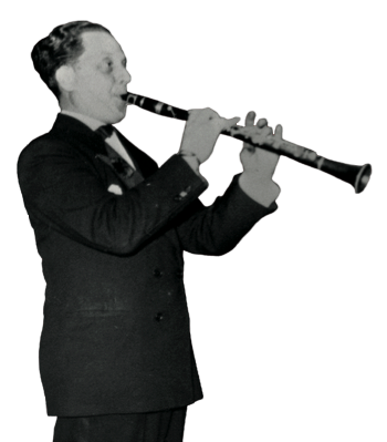 Dave Tarras playing clarinet